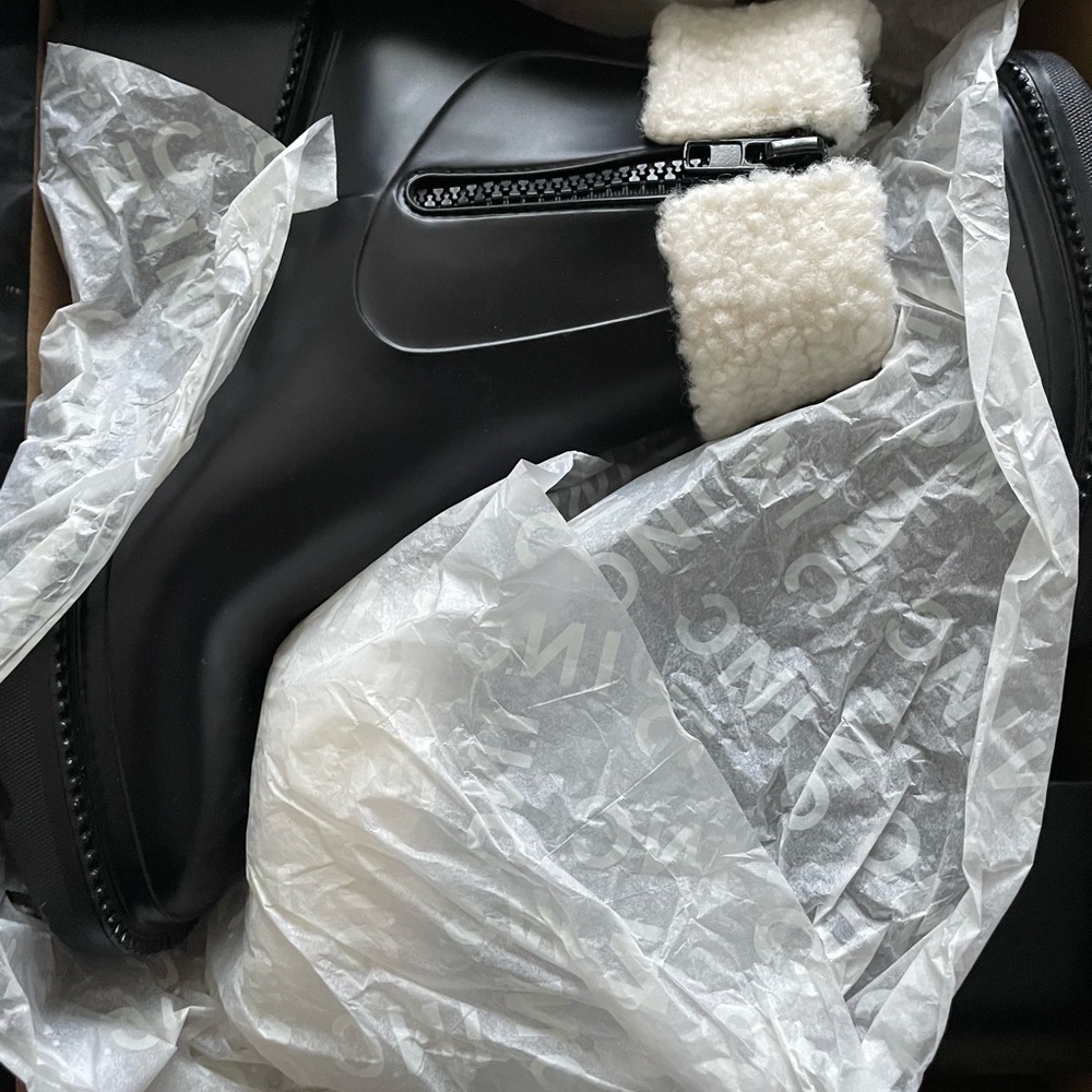 INC Eadin Womens Faux Fur Lined Faux Fur Trim Rain Boot. 10 M - Picture 4 of 5
